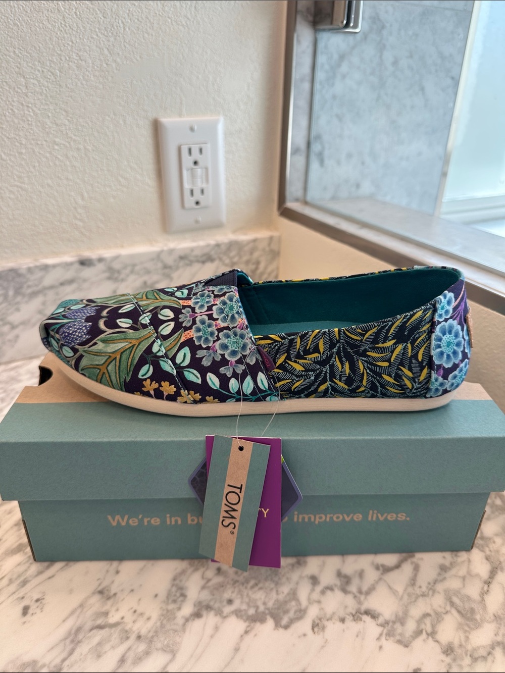 TOMS Alpargata Turquoise Multi Elm House Liberty Print